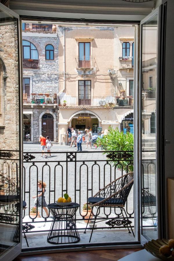 Castalia Apartments & Rooms Duomo Taormina Zewnętrze zdjęcie